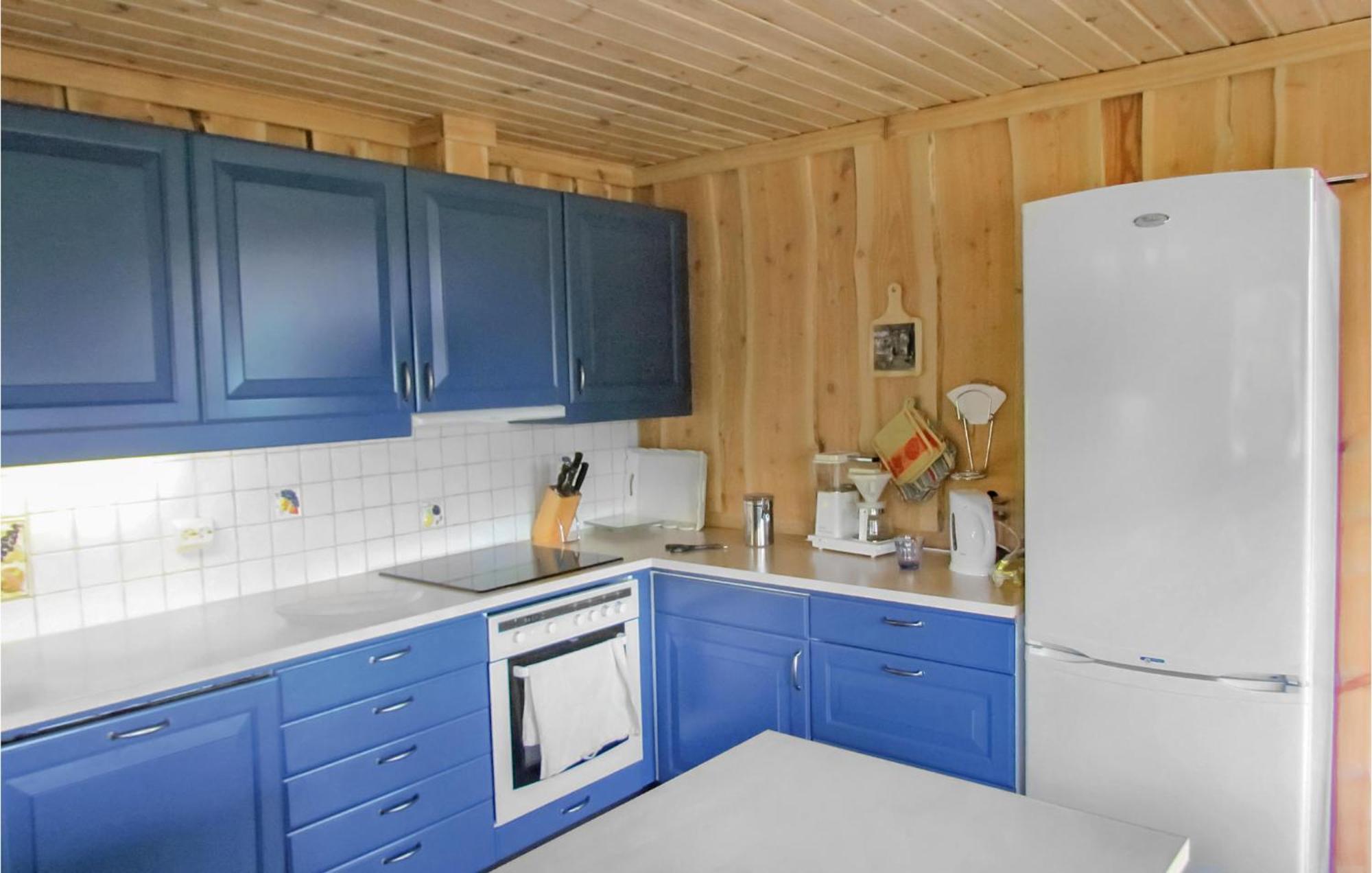 3 Bedroom Beautiful Home In Vikesa Hovland  Εξωτερικό φωτογραφία